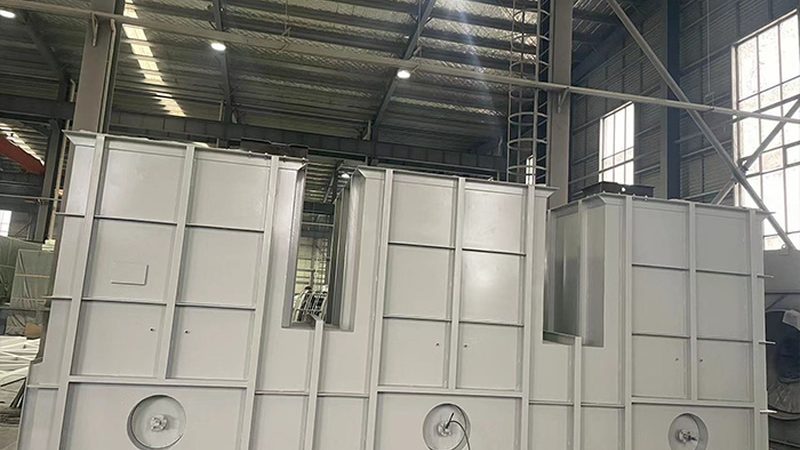 化工废气处理的关键角色：活性炭吸附箱的原理与应用**